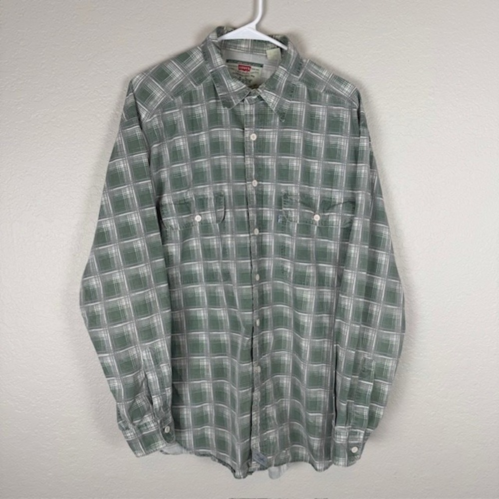 Levi's Men's Green Plaid Flannel Shirt Long Sleeve Button Up Two Pocket SZ L